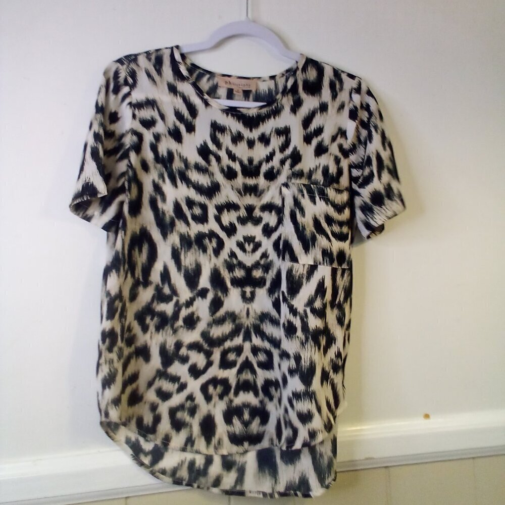 Philosophy Blouse S Short Sleeve Leight Weight Pocket Pattern Black White